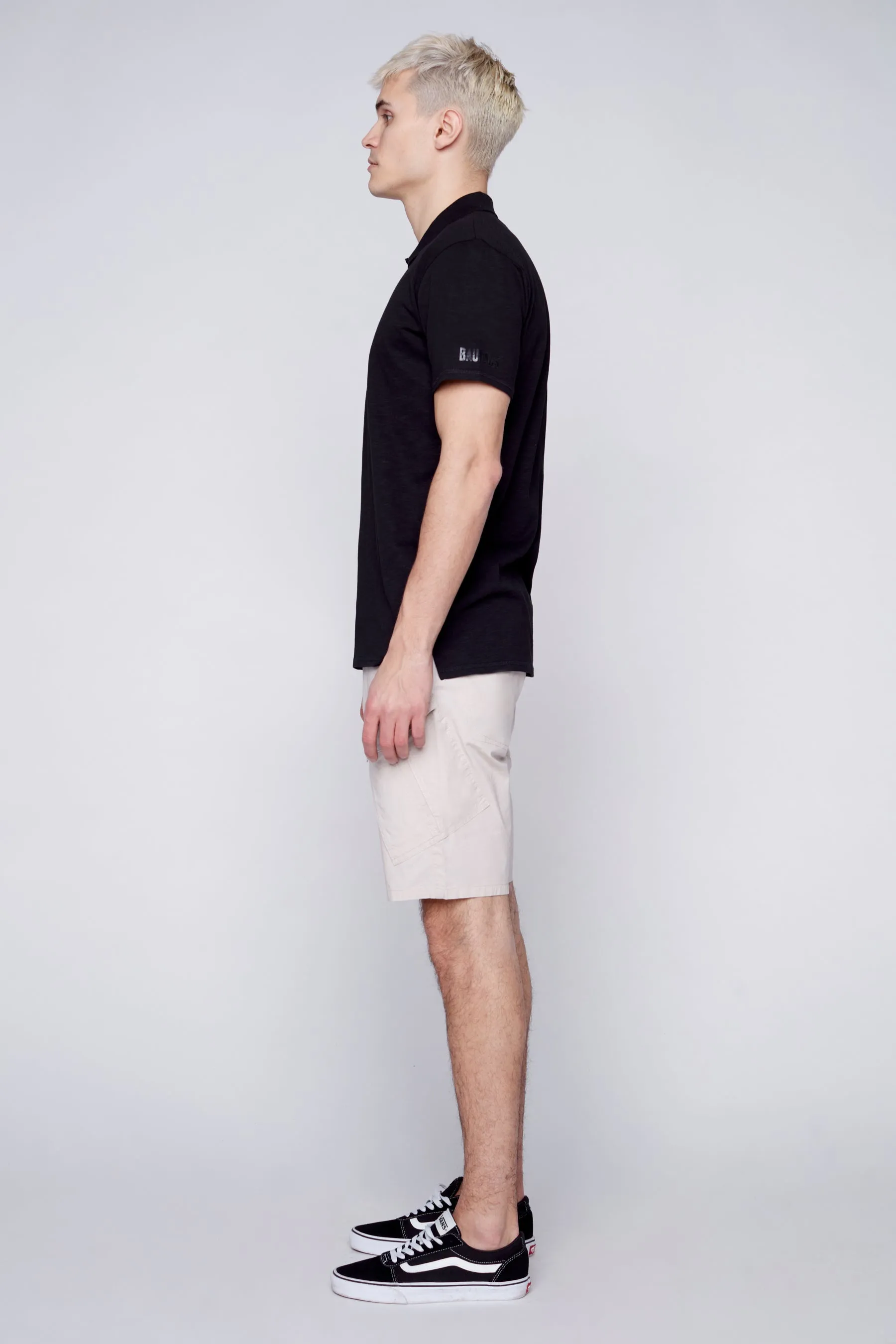 KRAVITZ - Mens Shorts With bellowed Cargo pockets - Sand