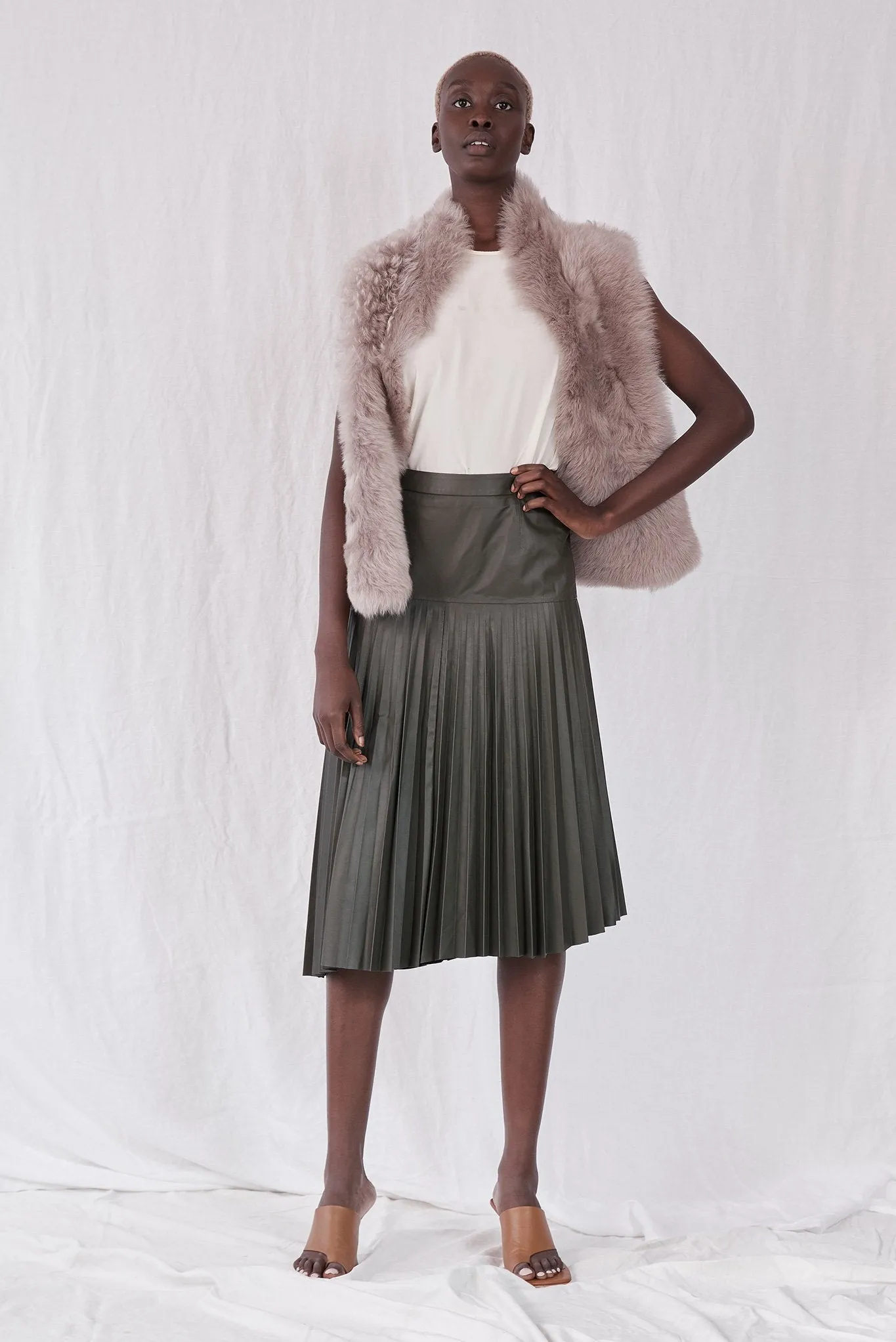 Park Avenue Pleated Skirt Bottlebush Green Leather