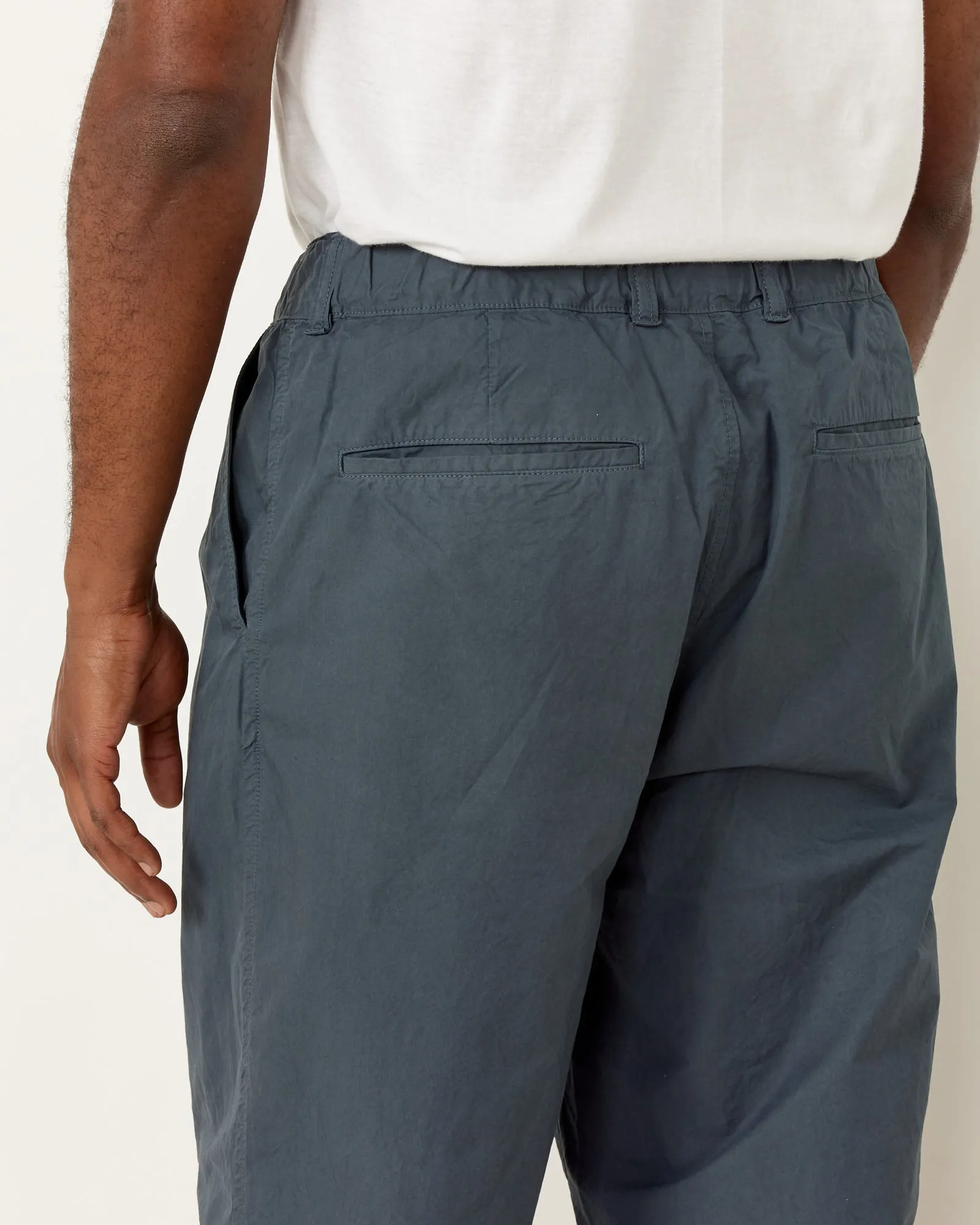 Deep Tuck Pant in Teal Blue