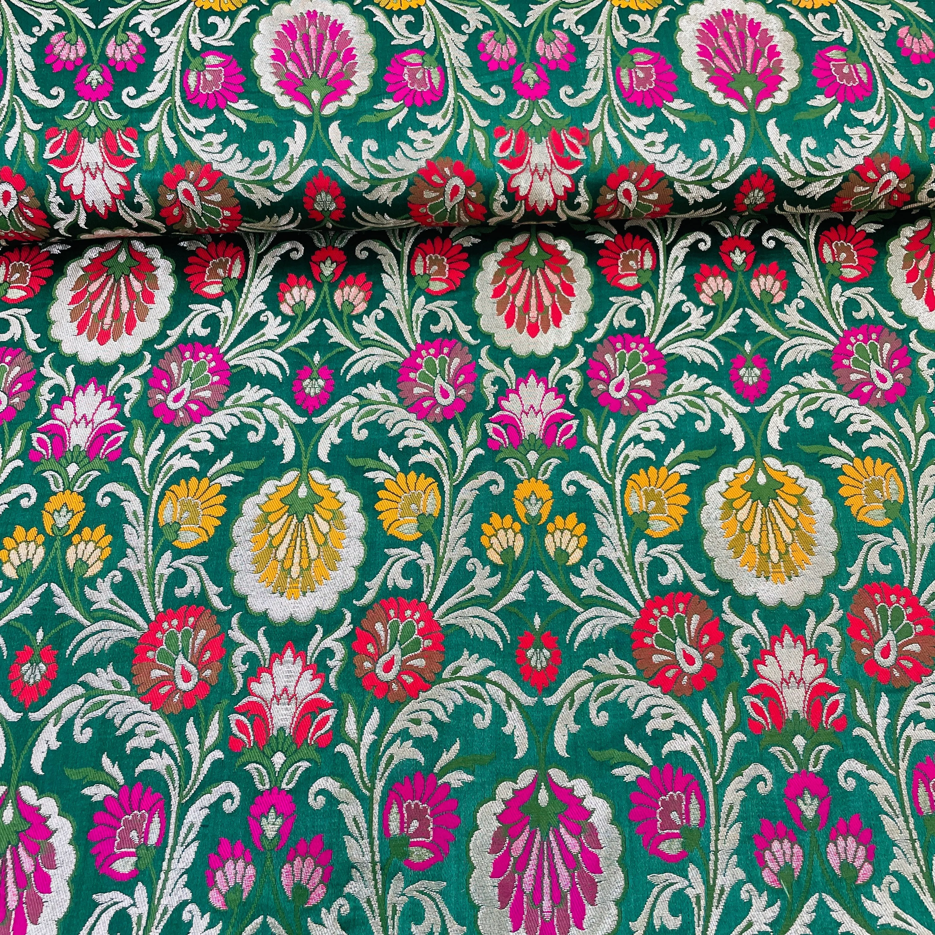 Premium Dark Green Floral Zari Khimkhwab Banarasi Silk Fabric