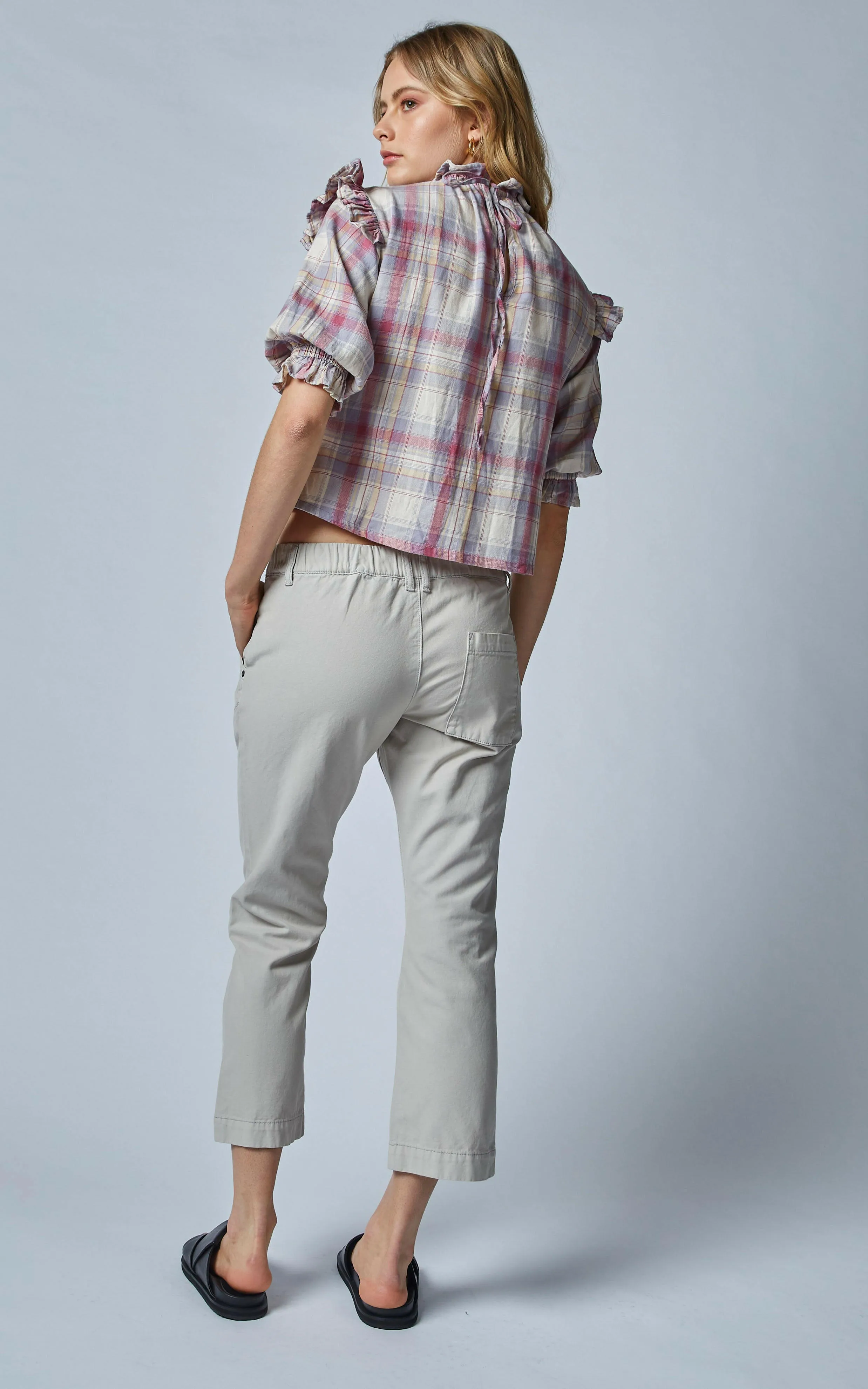 Unwind Straight Leg Cropped Grey Pants