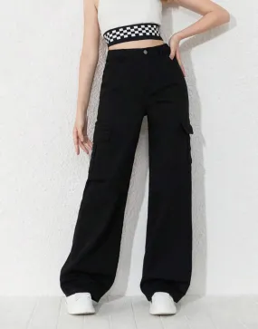 Wide Leg Jeans Cargo Pockets in Jet Black