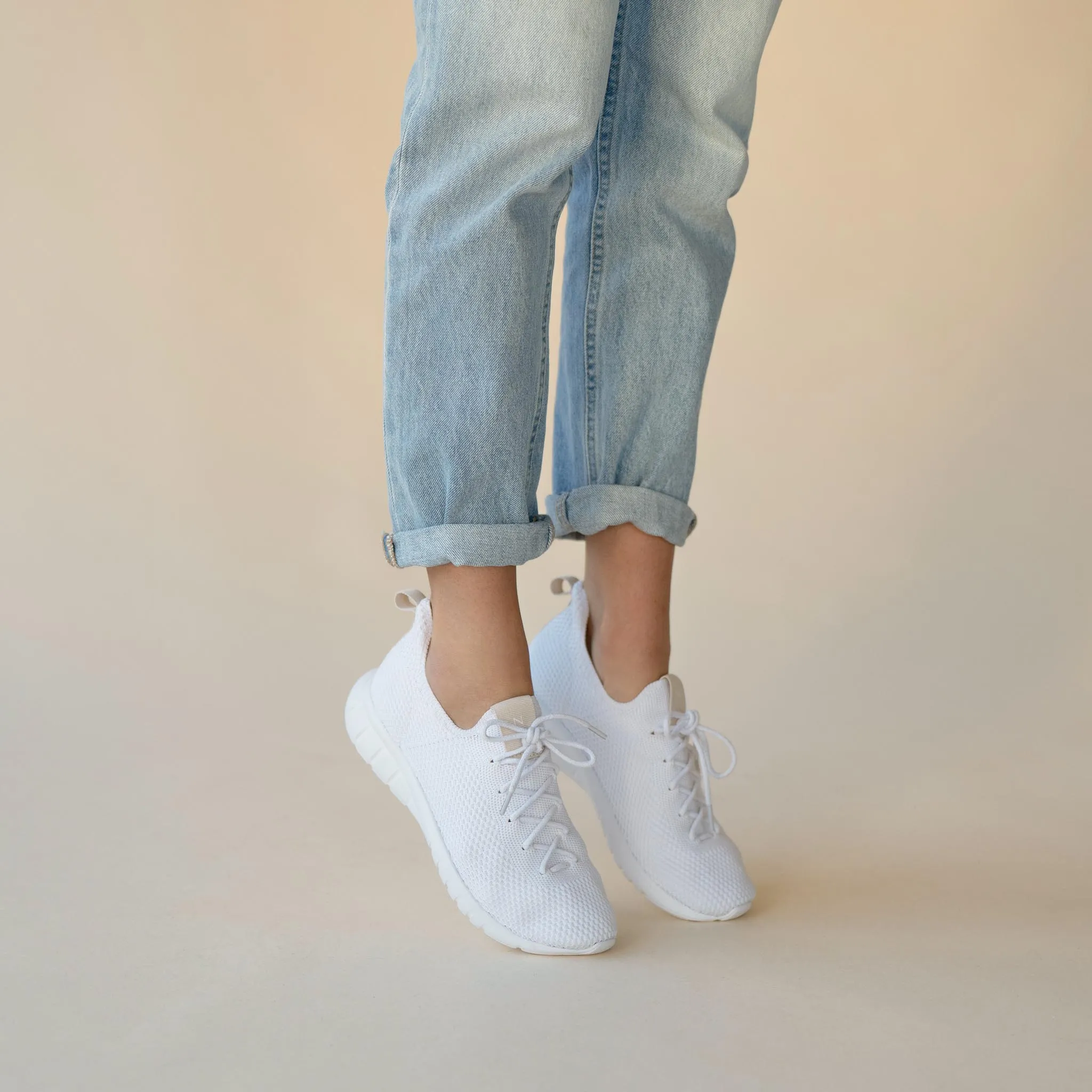 Women's Athleisure Eco-Knit Sneaker White